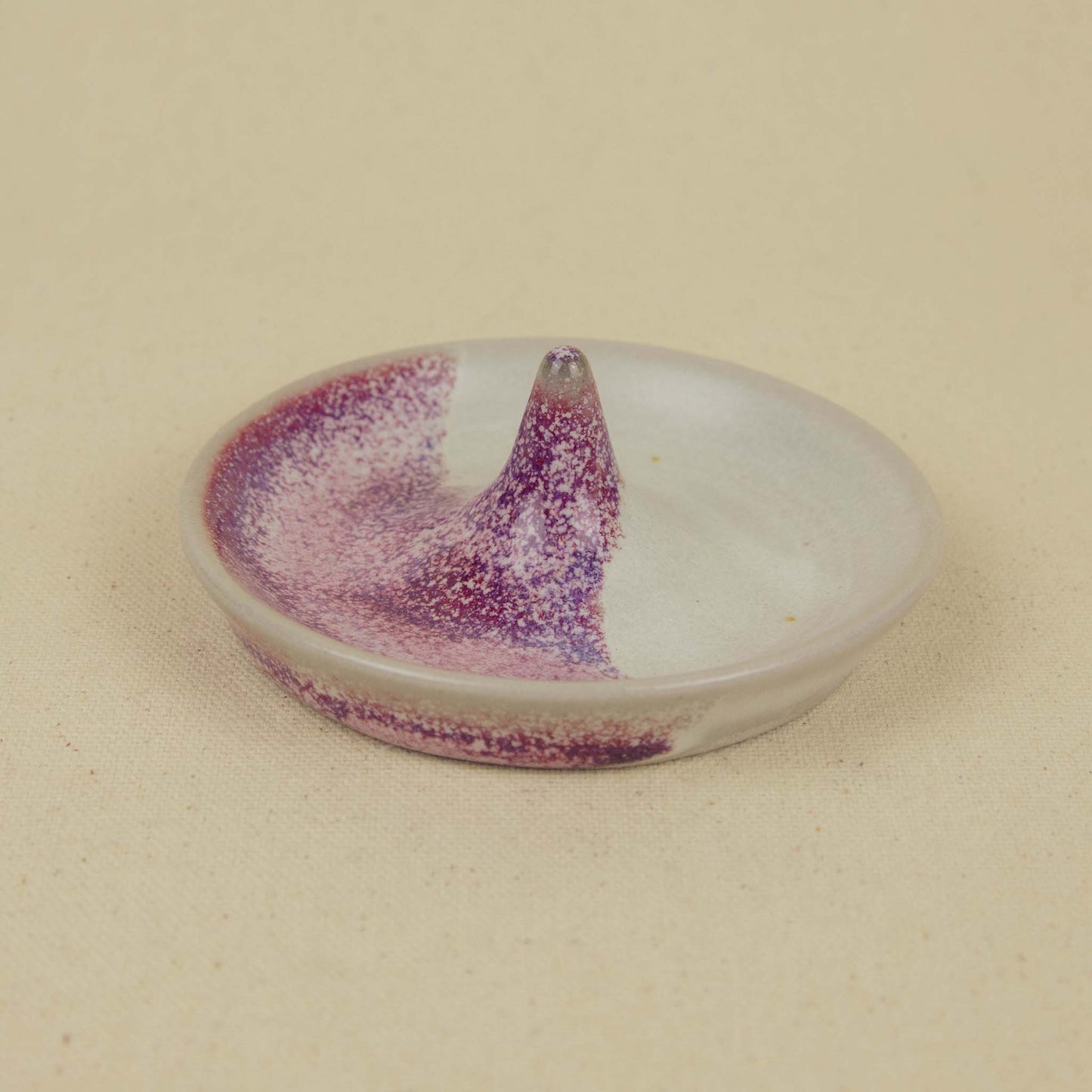 Fuchsia Ring Dish 2